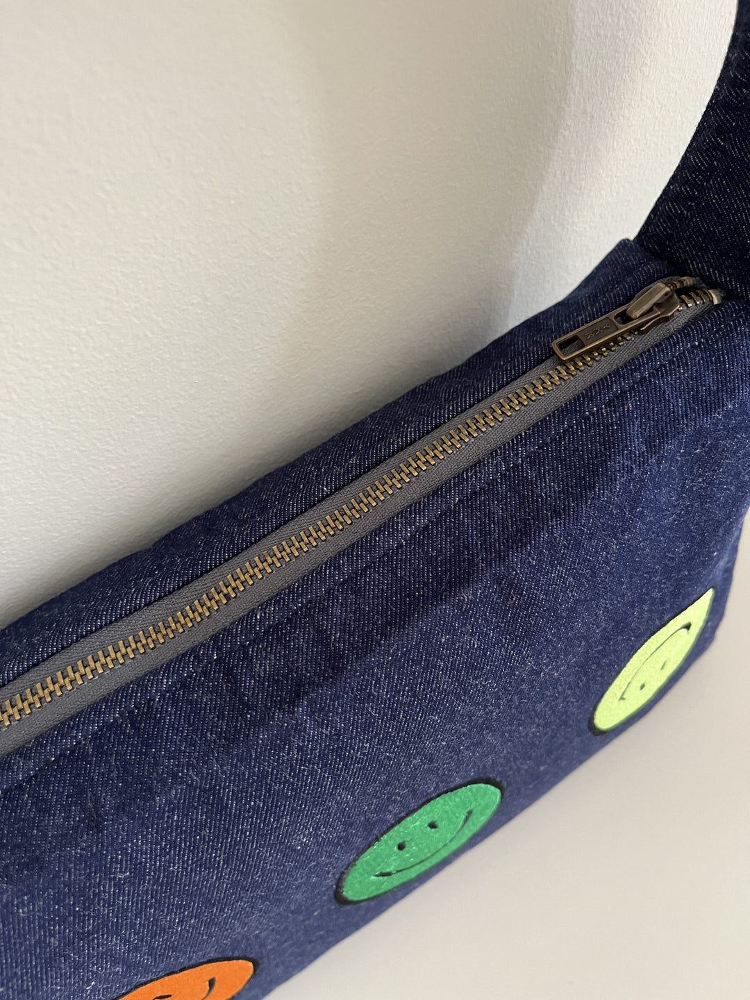 ‘ODD ONE OUT’ BAG - MULTICOLORED